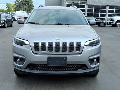 Used 2019 Jeep Cherokee Latitude Plus image 8