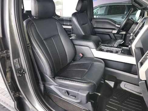 Used 2019 Ford F150 Lariat image 15