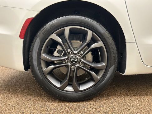 New 2026 Chrysler Pacifica Select FWD image 26