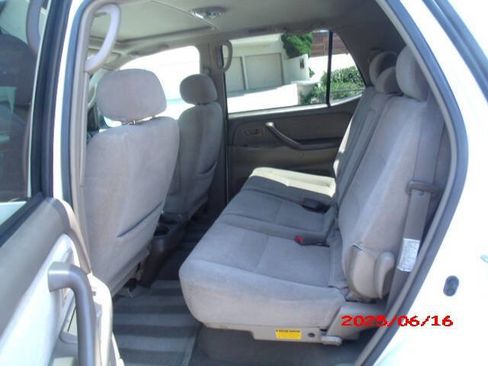 Used 2003 Toyota Sequoia SR5 image 13