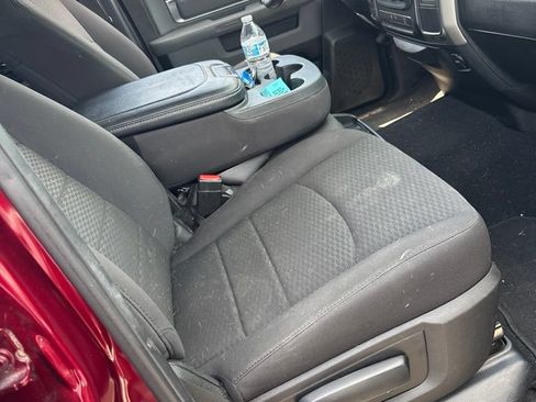 Used 2019 RAM 1500 Warlock AWD/4WD image 10