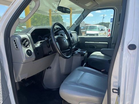 Used 2014 Ford E-350 and Econoline 350 XL w/ Power Windows & Locks Group RWD image 7