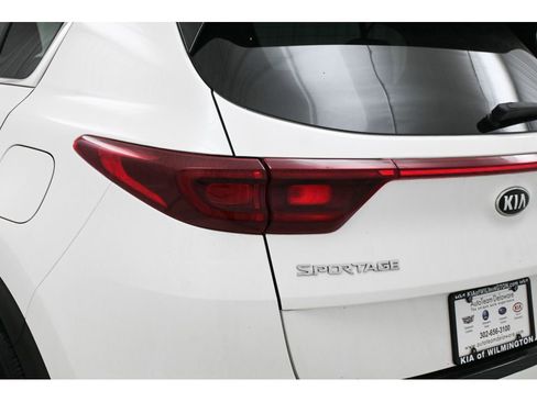 Used 2022 Kia Sportage LX AWD/4WD image 25