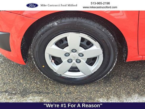 Used 2014 Chevrolet Sonic LS image 9