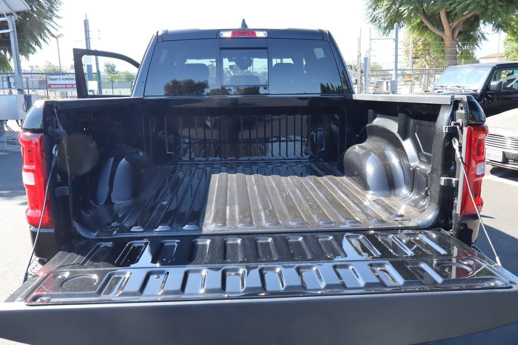 Used 2026 RAM 1500 Big Horn AWD/4WD image 37