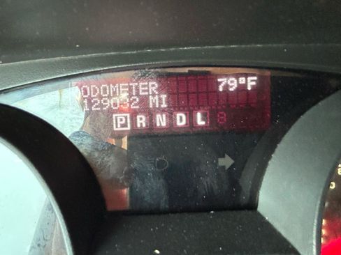 Used 2012 GMC Acadia SLT AWD/4WD image 25