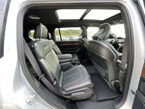Used 2024 Jeep Grand Cherokee L Summit w/ Advanced Protech Group IV AWD/4WD image 73