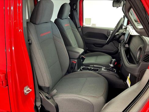 New 2025 Jeep Wrangler Unlimited Rubicon image 9