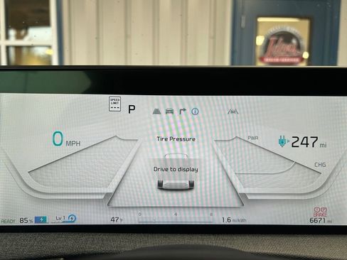 Used 2024 Kia EV6 Light image 17