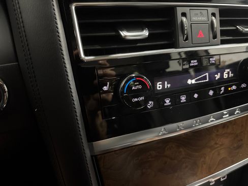 Used 2022 Nissan Armada SL w/ Captain's Chairs Package RWD image 23