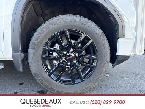 Used 2025 GMC Sierra 1500 Elevation w/ Elevation Premium Package image 30