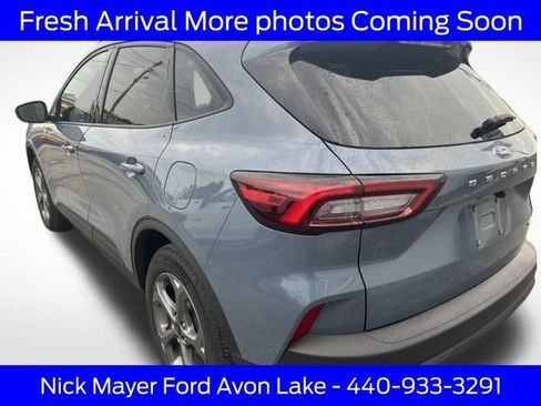 Used 2025 Ford Escape ST-Line Select AWD/4WD image 4