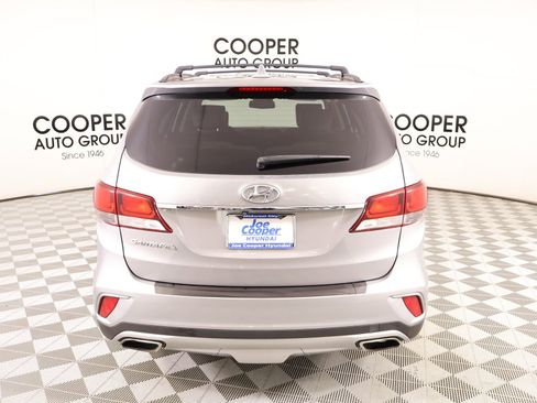 Used 2018 Hyundai Santa Fe SE w/ SE Premium Package 02 image 22