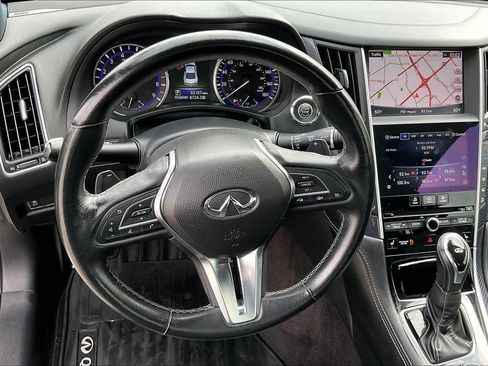 Used 2017 INFINITI Q60 3.0t Sport image 5