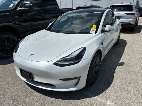 Used 2023 Tesla Model 3 Long Range AWD/4WD image 2