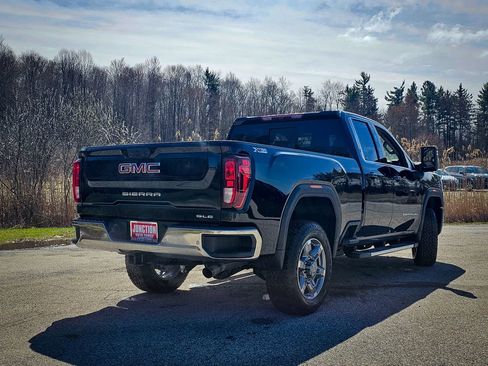 New 2026 GMC Sierra 2500 SLE w/ SLE Value Package; image 3