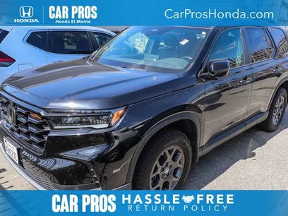 Used 2025 Honda Pilot TrailSport