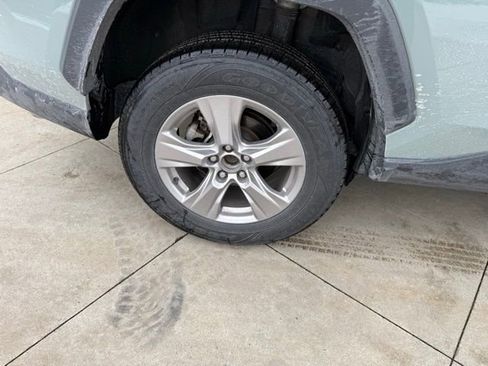 Used 2023 Toyota RAV4 XLE image 9