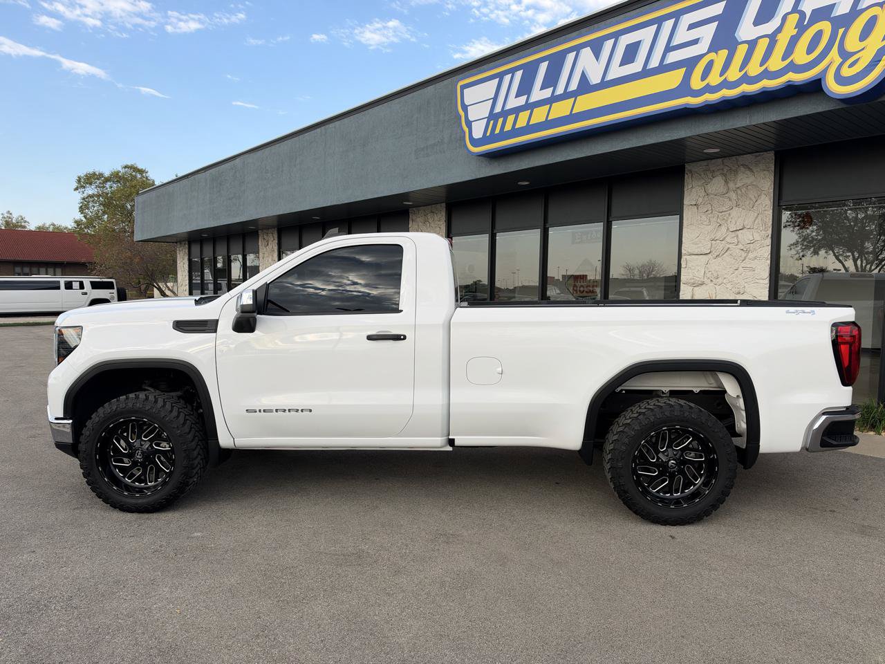 Used 2026 GMC Sierra 1500 Pro w/ Pro Value Package AWD/4WD image 4