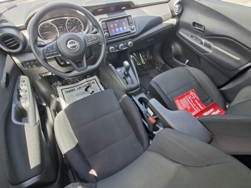 Certified 2025 Nissan Kicks Play S FWD image 19