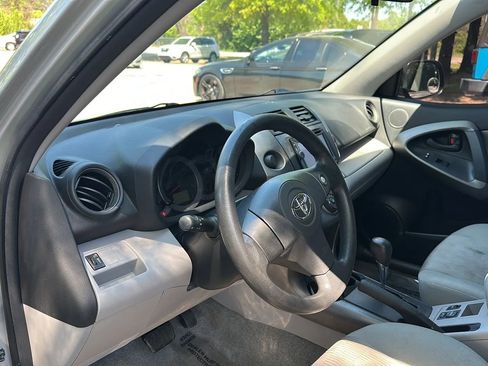 Used 2010 Toyota RAV4 2WD image 14