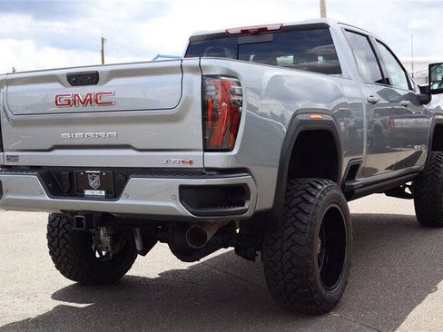 Used 2025 GMC Sierra 3500 AT4 w/ AT4 Premium Plus Package AWD/4WD image 5