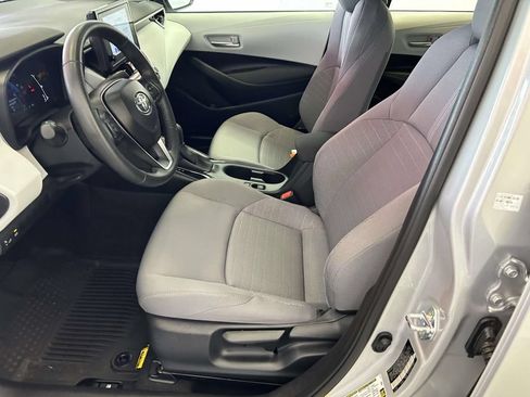 Used 2026 Toyota Corolla SE FWD image 14