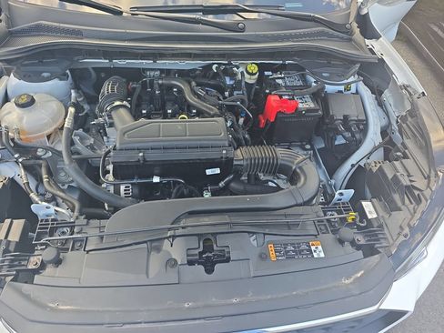 Used 2025 Ford Escape Active AWD/4WD image 25