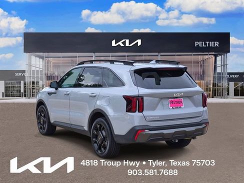 Certified 2024 Kia Sorento X-Line EX AWD/4WD image 4