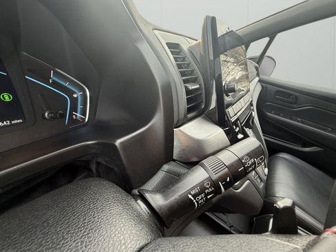 Used 2023 Honda Odyssey Sport image 23