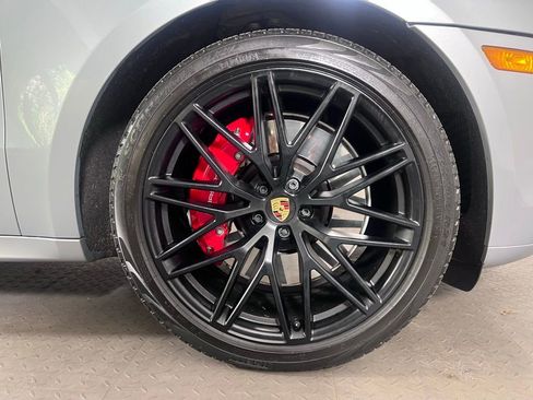 Certified 2023 Porsche Macan GTS w/ Premium Package Plus image 13