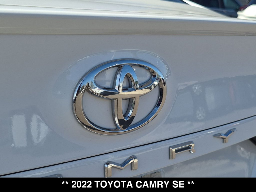 Used 2022 Toyota Camry SE AWD/4WD image 18