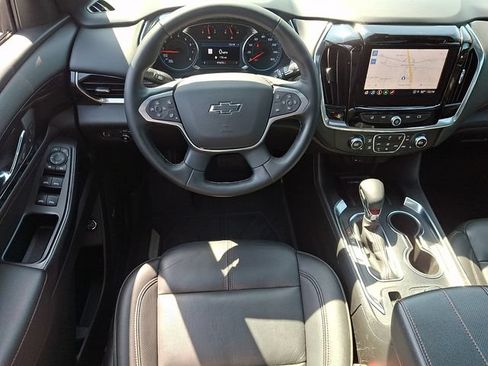 Used 2023 Chevrolet Traverse RS w/ LPO, Floor Liner Package AWD/4WD image 11