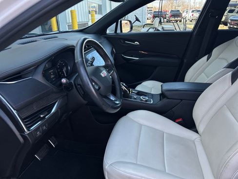 Certified 2023 Cadillac XT4 Sport image 14