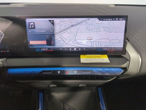 Used 2026 BMW X3 xDrive30 w/ M Sport Package image 23