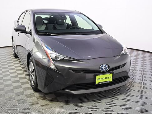 Used 2018 Toyota Prius Two w/ Prius Two Safety Plus Package image 8