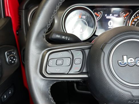 Used 2022 Jeep Wrangler Sport S image 27