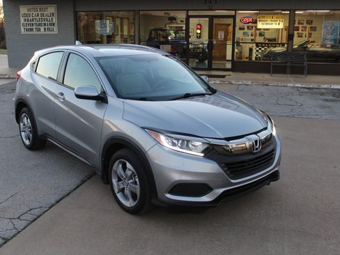 Used 2022 Honda HR-V LX image 39