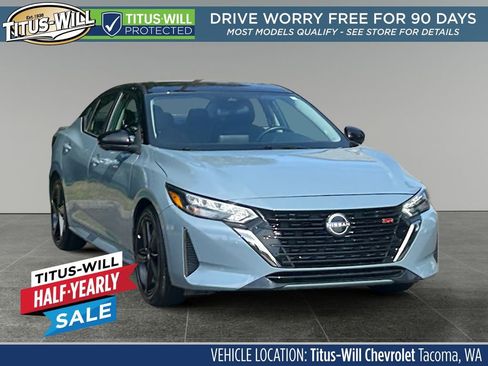 Used 2025 Nissan Sentra SR w/ SR Premium Package FWD image 1