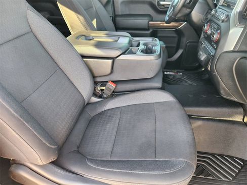 Used 2020 Chevrolet Silverado 1500 LT w/ Texas Edition image 14