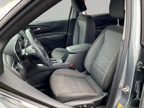 Used 2024 Chevrolet Equinox LT FWD image 24