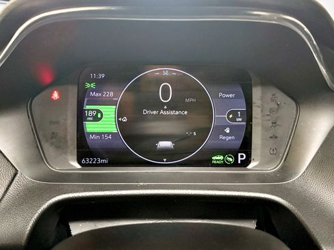 Used 2023 Chevrolet Bolt EUV LT w/ Comfort Package FWD image 10