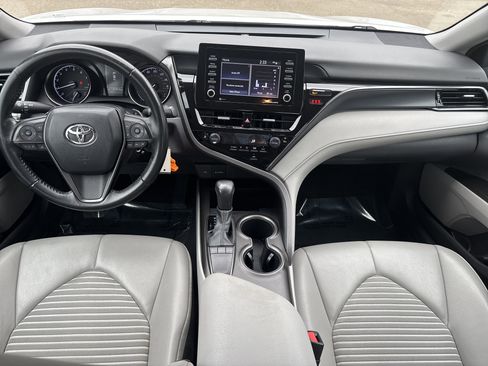 Used 2023 Toyota Camry SE FWD image 13