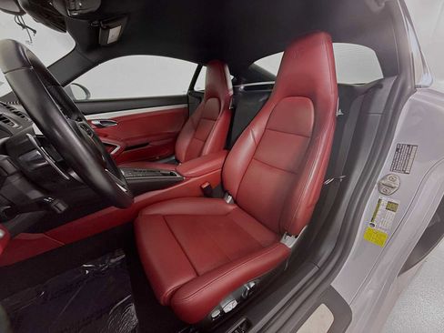 Certified 2023 Porsche 718 Cayman image 5