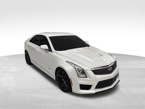 Used 2017 Cadillac ATS V RWD image 3