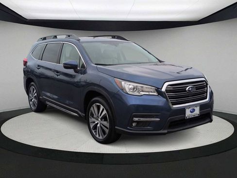Used 2022 Subaru Ascent Limited w/ Technology Package image 2