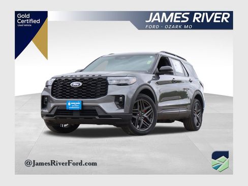 Certified 2025 Ford Explorer ST-Line w/ ST-Line Street Pack AWD/4WD image 1