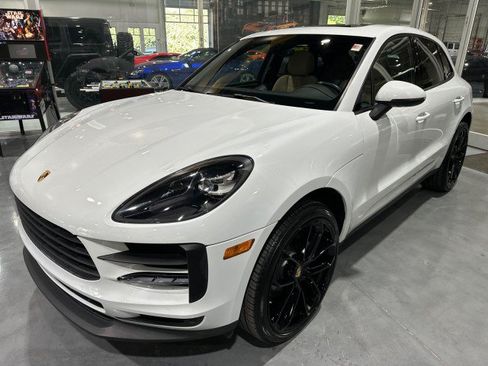 Used 2019 Porsche Macan AWD/4WD image 11