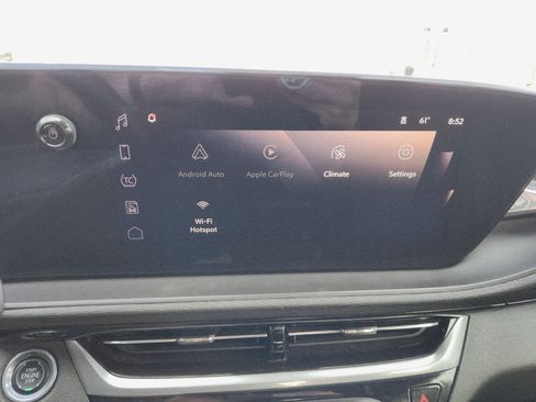Used 2024 Buick Envista Sport Touring w/ Convenience I Package FWD image 39