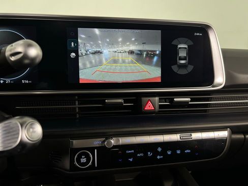 Used 2025 Hyundai Ioniq 6 SE image 18